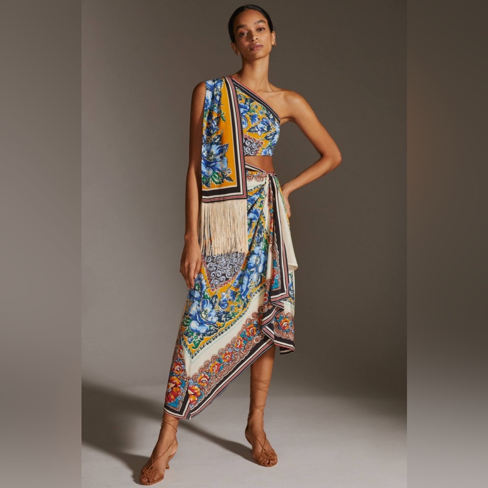 One-Shoulder Floral Scarf-Print Dress in Blue and Gold - Picture 6 of 11